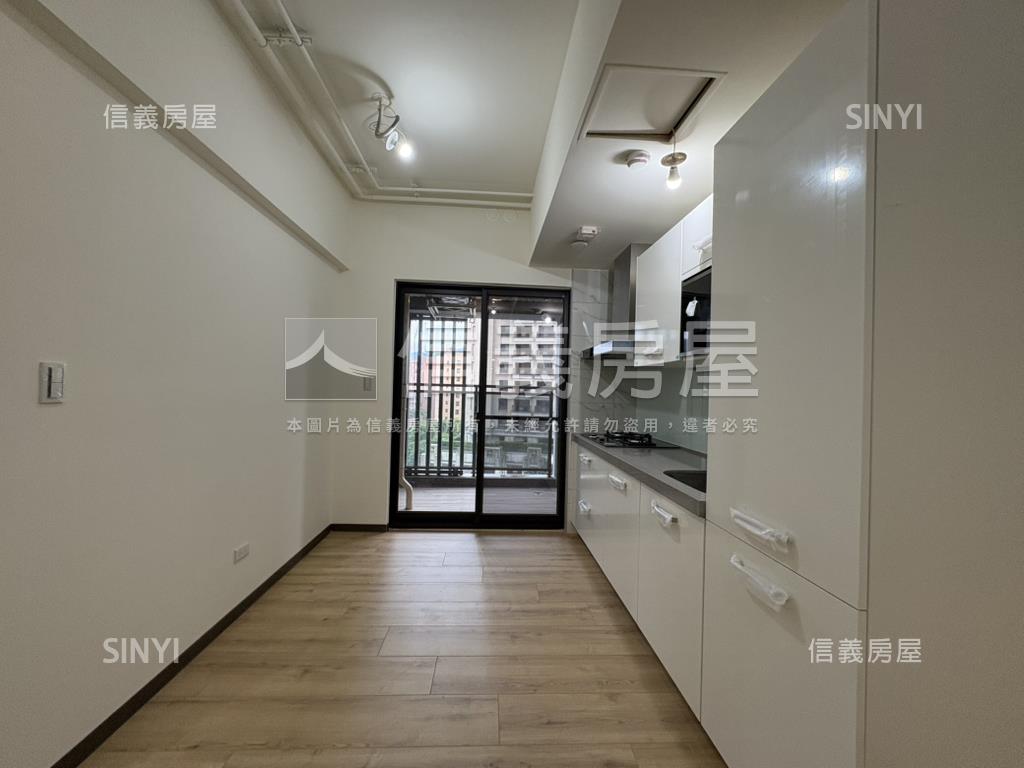 中研首席優質３房房屋室內格局與周邊環境