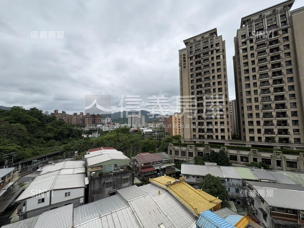 中研首席優質３房房屋室內格局與周邊環境