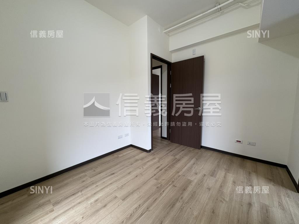 中研首席優質３房房屋室內格局與周邊環境