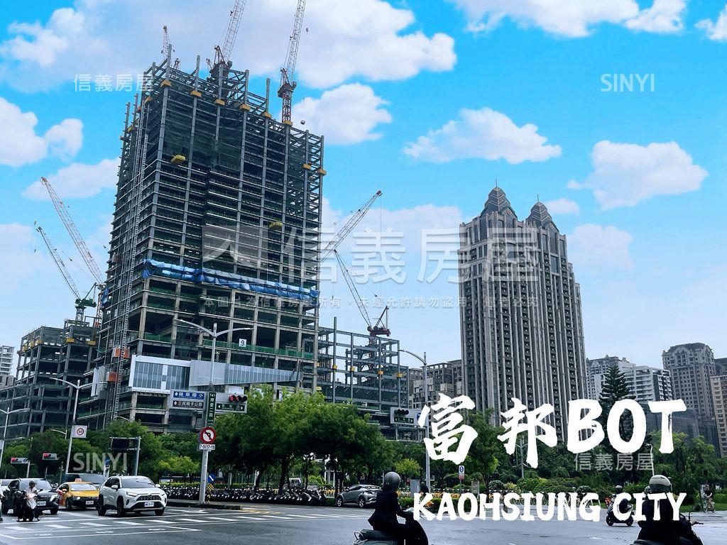 凹子底巨蛋稀有收租三角窗房屋室內格局與周邊環境