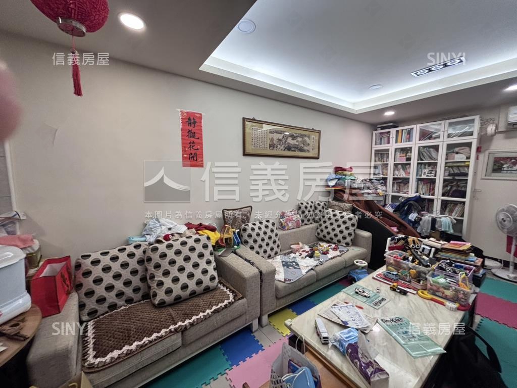 新樹裝潢美透天房屋室內格局與周邊環境