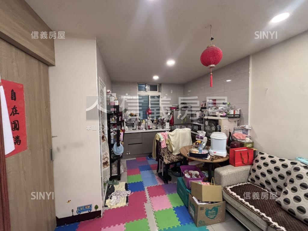 新樹裝潢美透天房屋室內格局與周邊環境