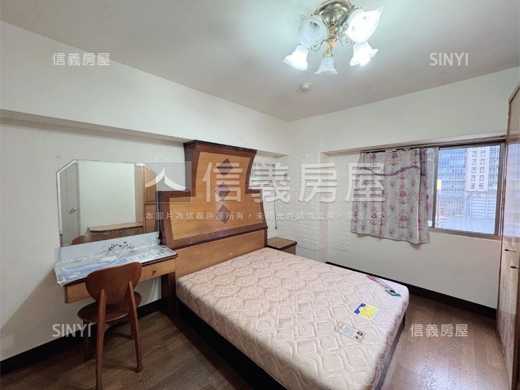 觀東帝國三房外棟好視野房屋室內格局與周邊環境