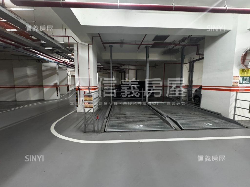 沙鹿低總價兩房車位房屋室內格局與周邊環境