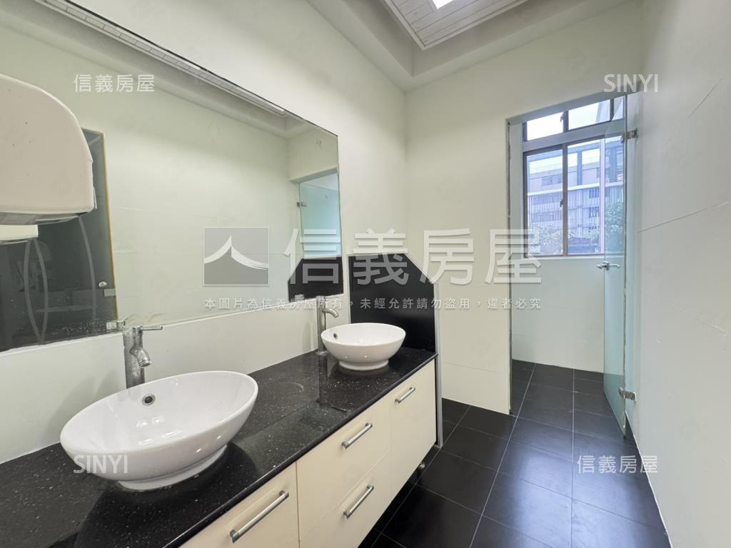 寶祥縣寶寬敞辦公空間房屋室內格局與周邊環境