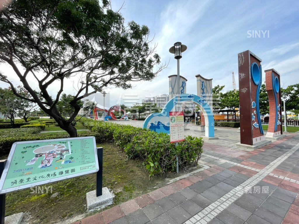 全新中高樓層兩房平車房屋室內格局與周邊環境