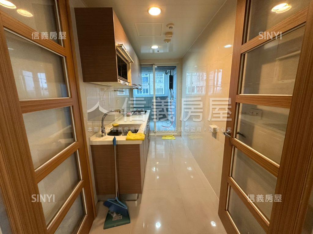 台北灣美宅裝潢３房房屋室內格局與周邊環境