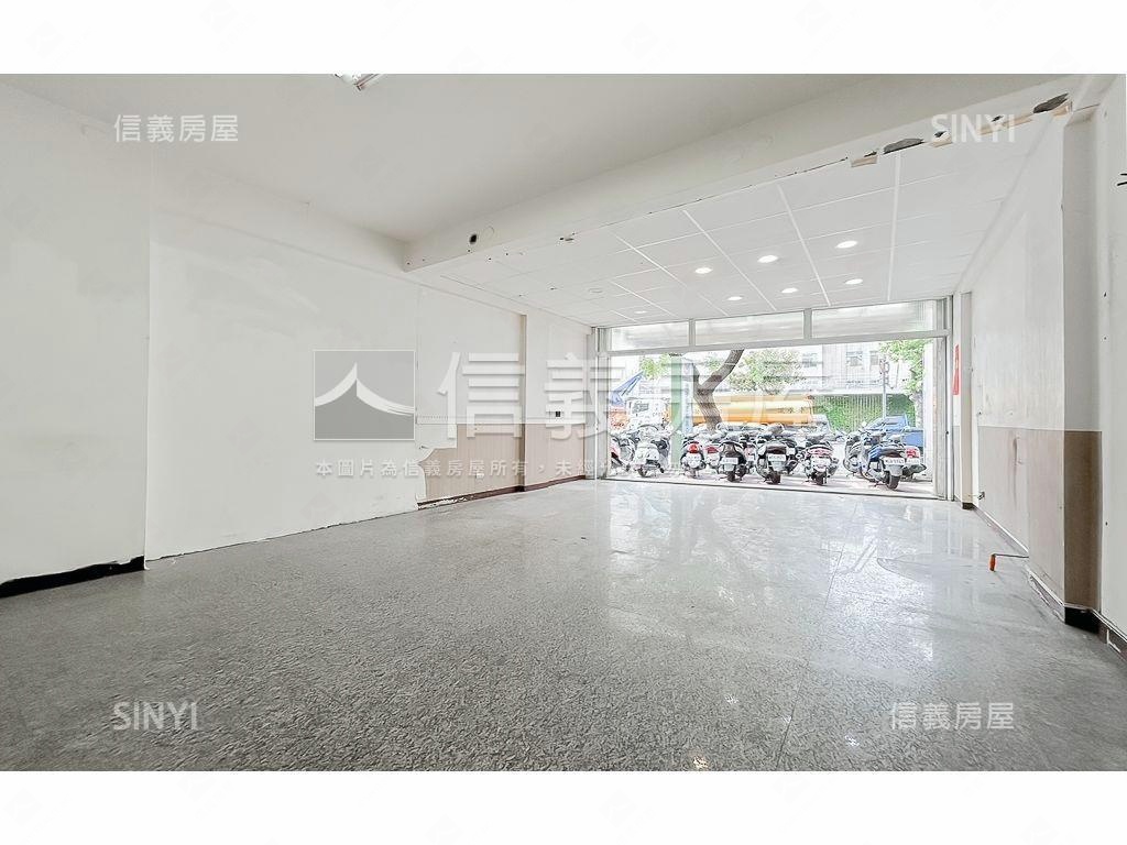 正黎明路透天店面房屋室內格局與周邊環境