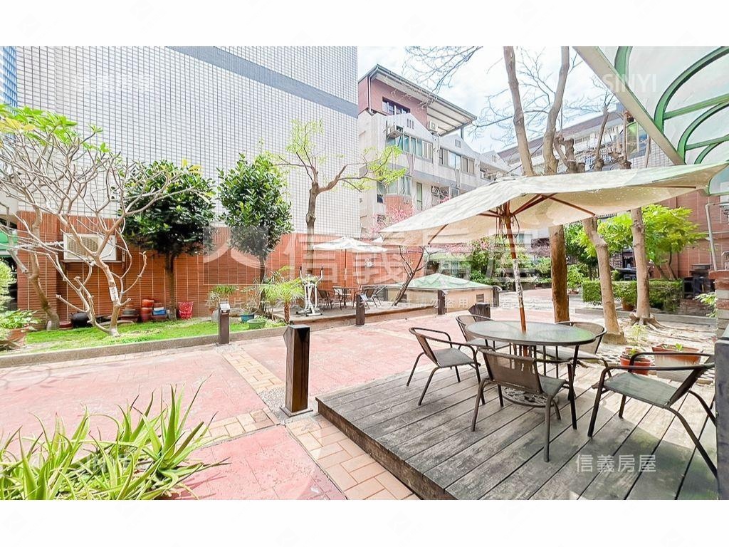 正黎明路透天店面房屋室內格局與周邊環境