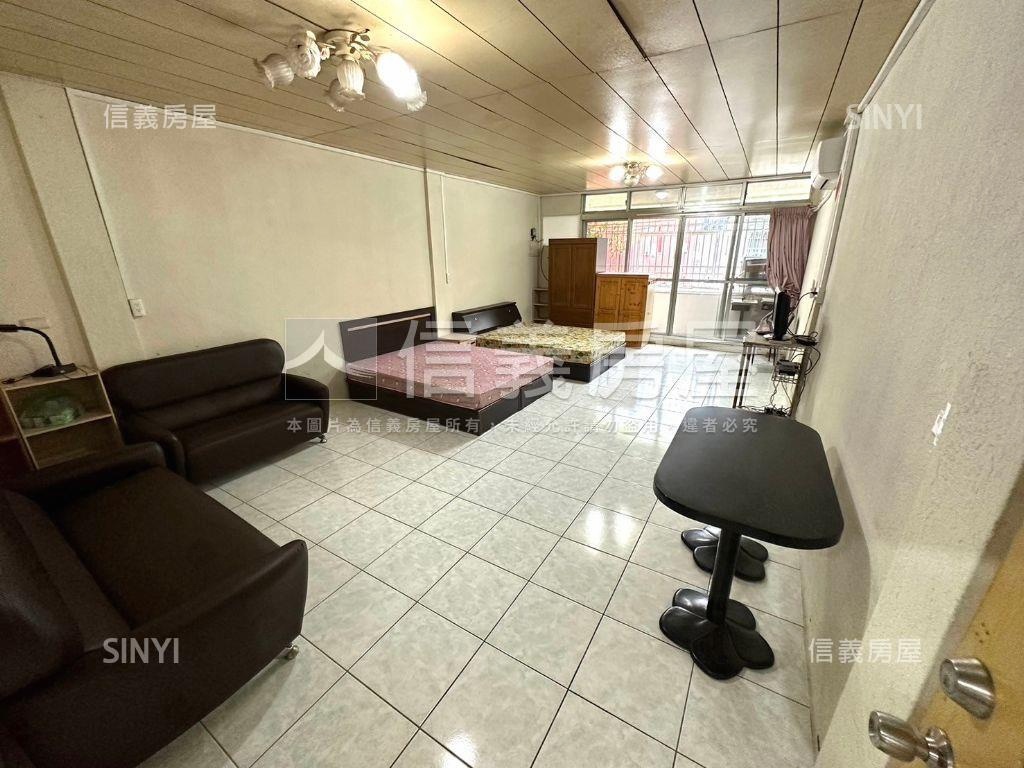 前後雙臨路大地坪透天店面房屋室內格局與周邊環境