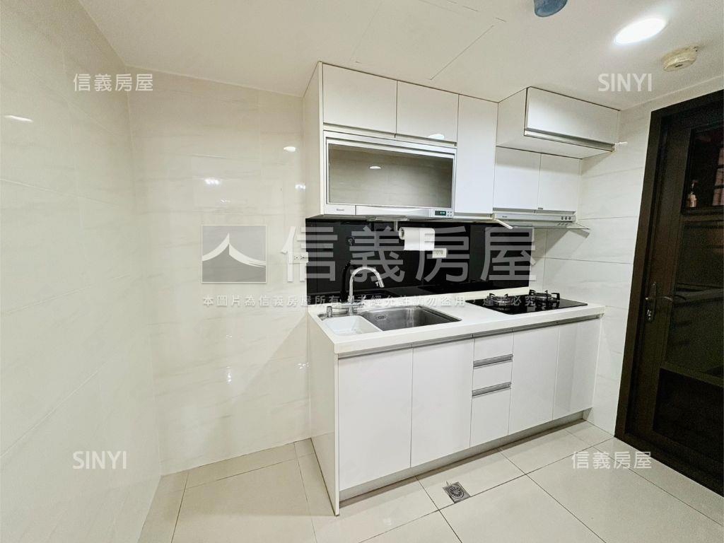 ☆近公園御藏靜幽兩房車位房屋室內格局與周邊環境