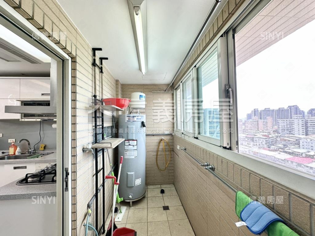 豪景皇翔凱旋門房屋室內格局與周邊環境
