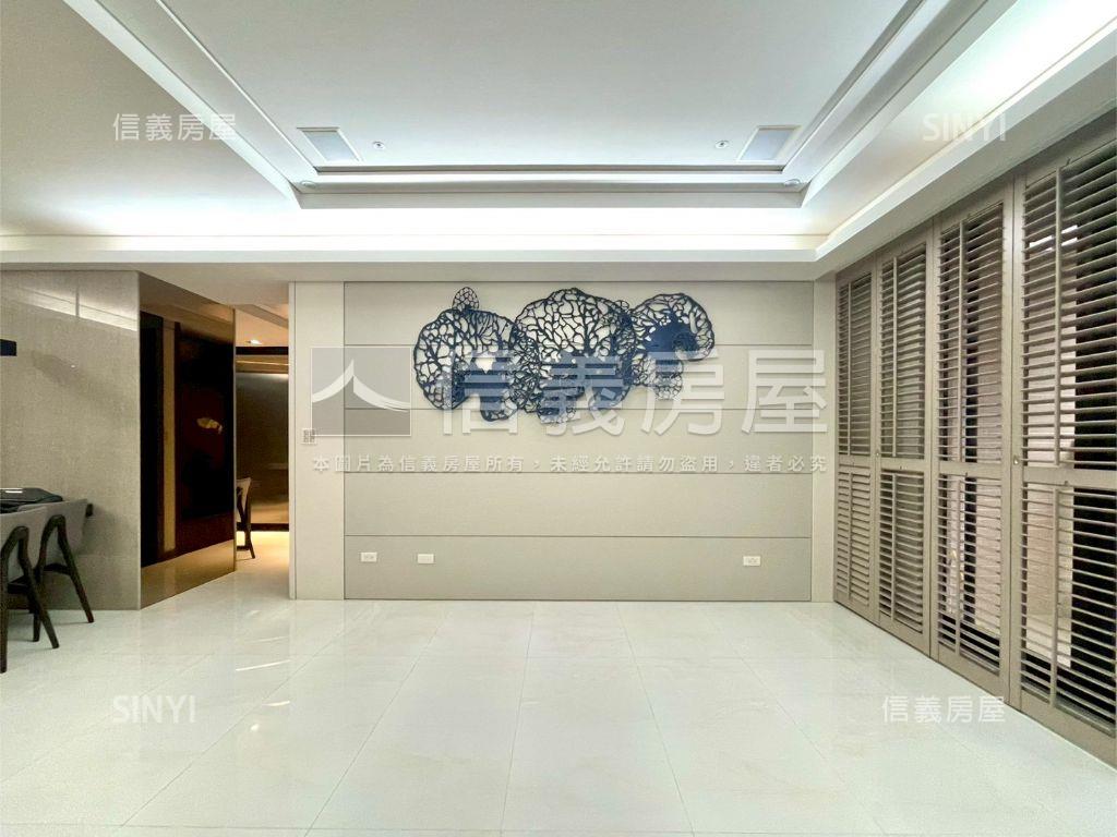 心悅龍灣稀有高樓三房平車房屋室內格局與周邊環境