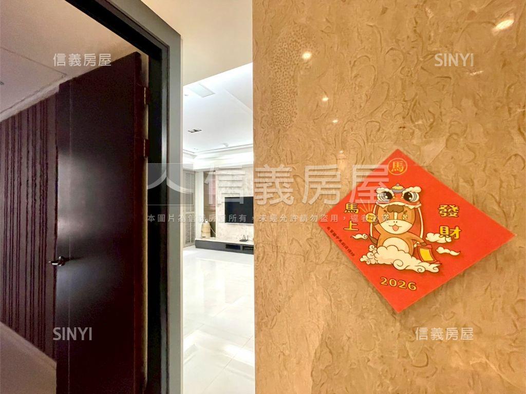 心悅龍灣稀有高樓三房平車房屋室內格局與周邊環境