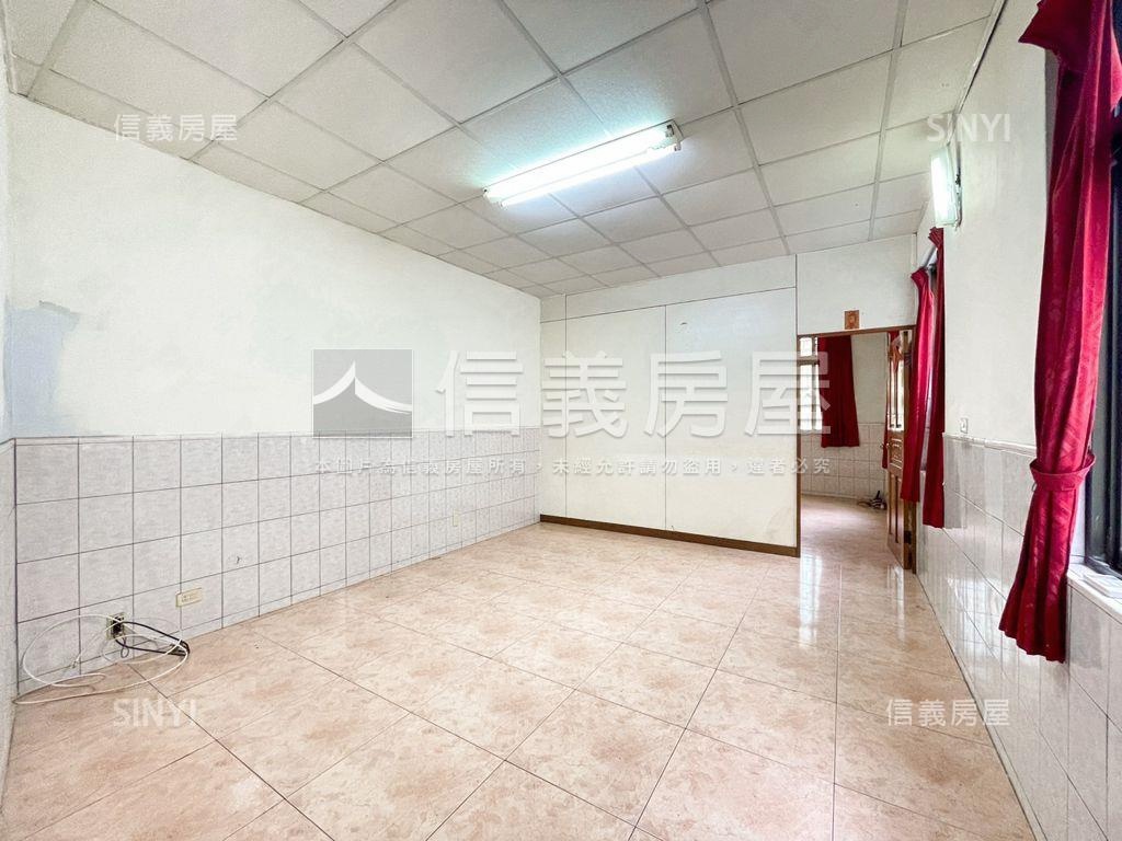 哈瑪星邊間採光美透天讚房屋室內格局與周邊環境