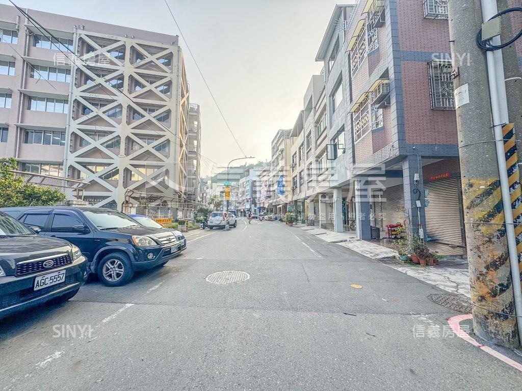 哈瑪星邊間採光美透天讚房屋室內格局與周邊環境