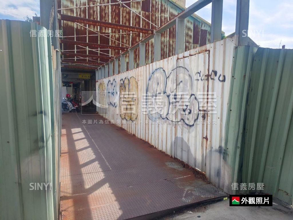 中西區｜商業區百坪美地房屋室內格局與周邊環境