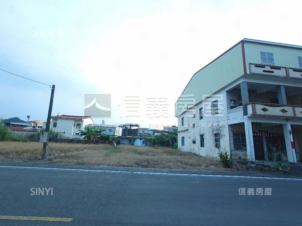 美濃臨街面寬方正土地房屋室內格局與周邊環境