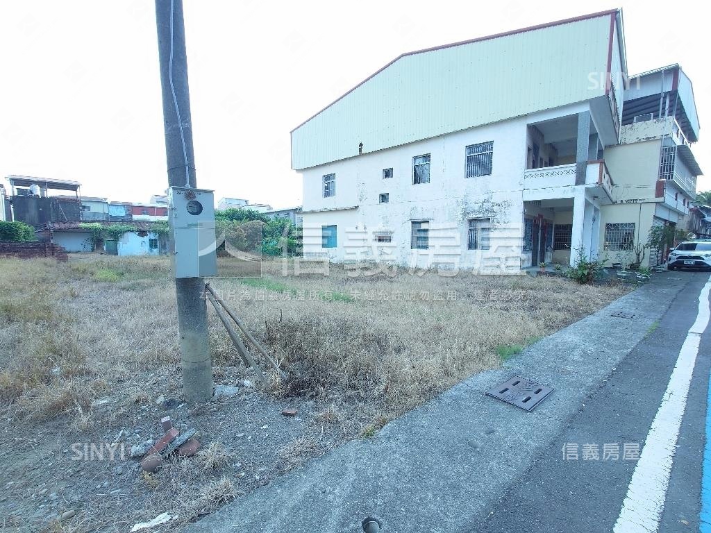 美濃臨街面寬方正土地房屋室內格局與周邊環境