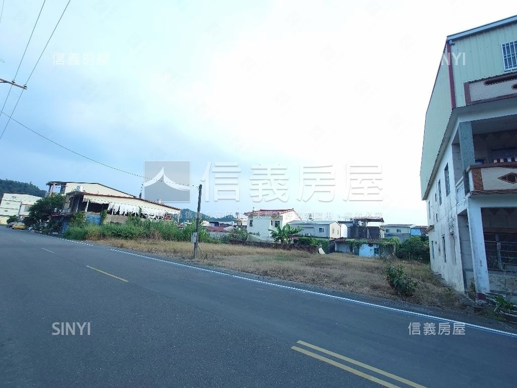 美濃臨街面寬方正土地房屋室內格局與周邊環境