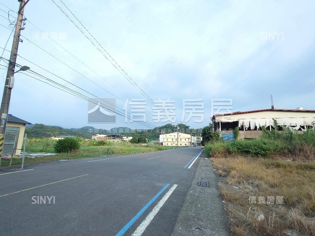 美濃臨街面寬方正土地房屋室內格局與周邊環境