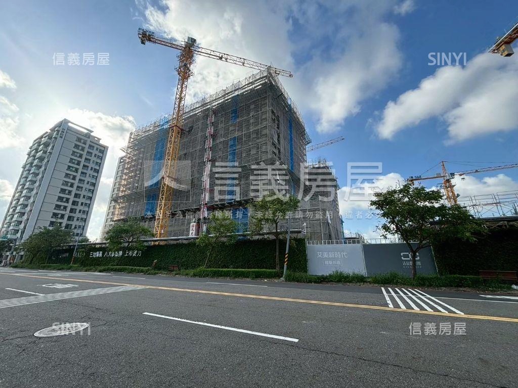 艾美新時代兩房車位房屋室內格局與周邊環境