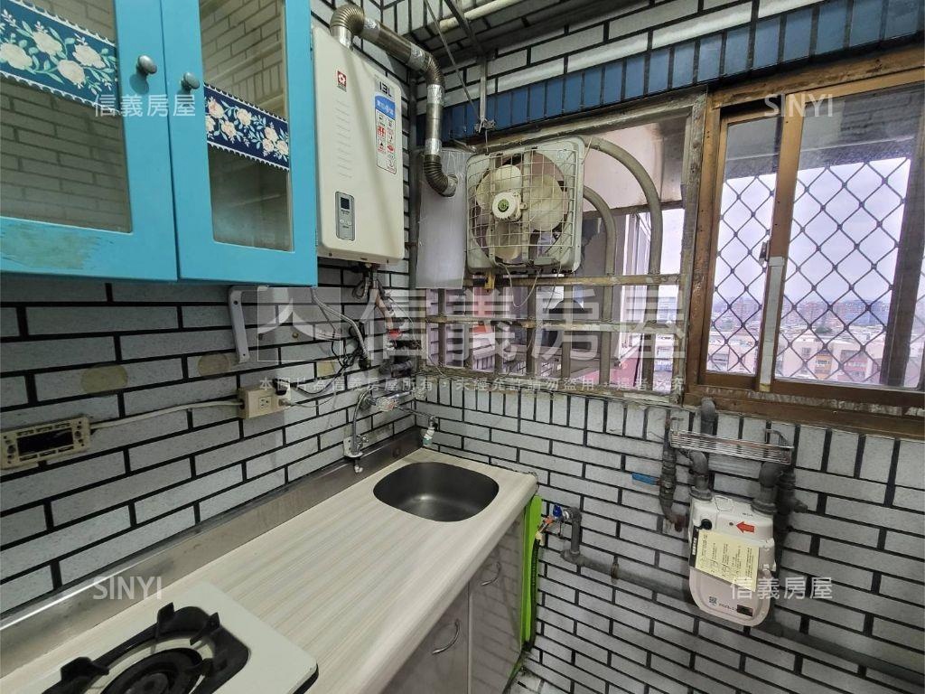 民生圓環景觀套房房屋室內格局與周邊環境