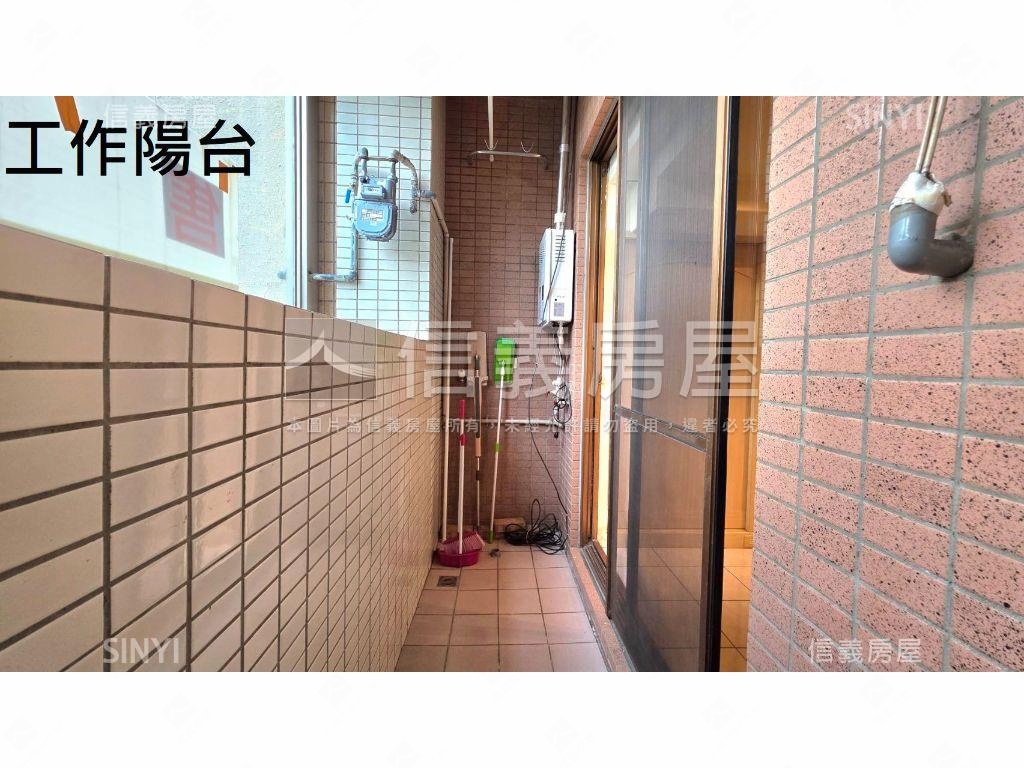 台北大學稀有挑高精裝美屋房屋室內格局與周邊環境
