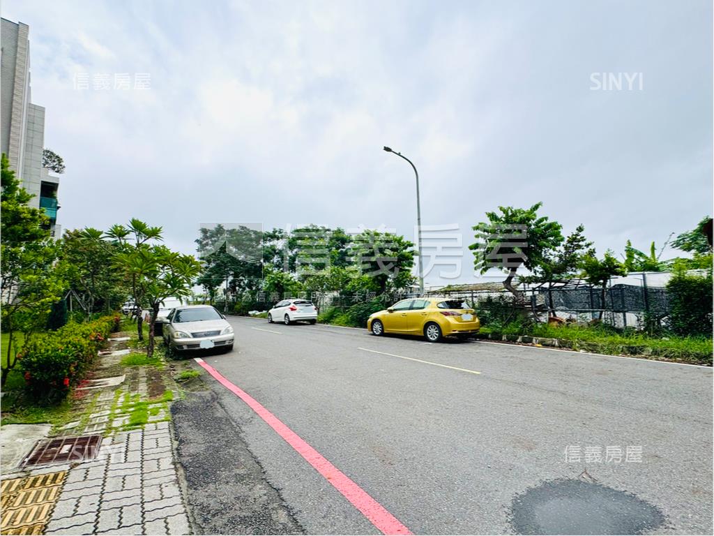 館前日光邊間大地坪雙車透房屋室內格局與周邊環境