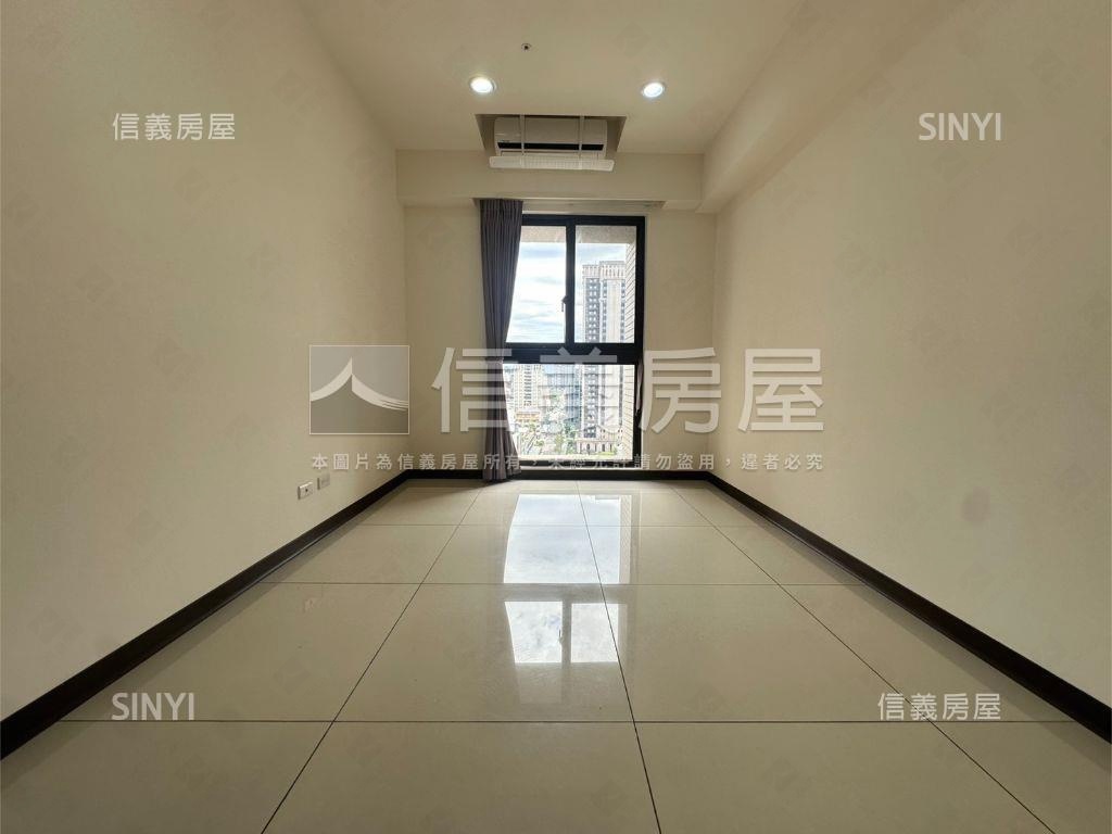 賦格律採光三房房屋室內格局與周邊環境