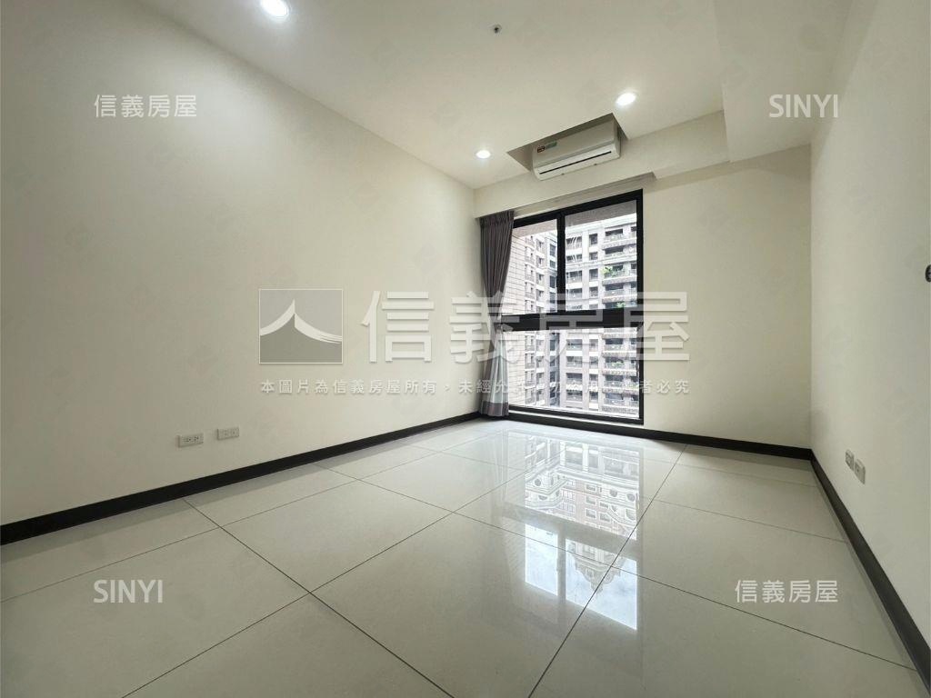 賦格律採光三房房屋室內格局與周邊環境