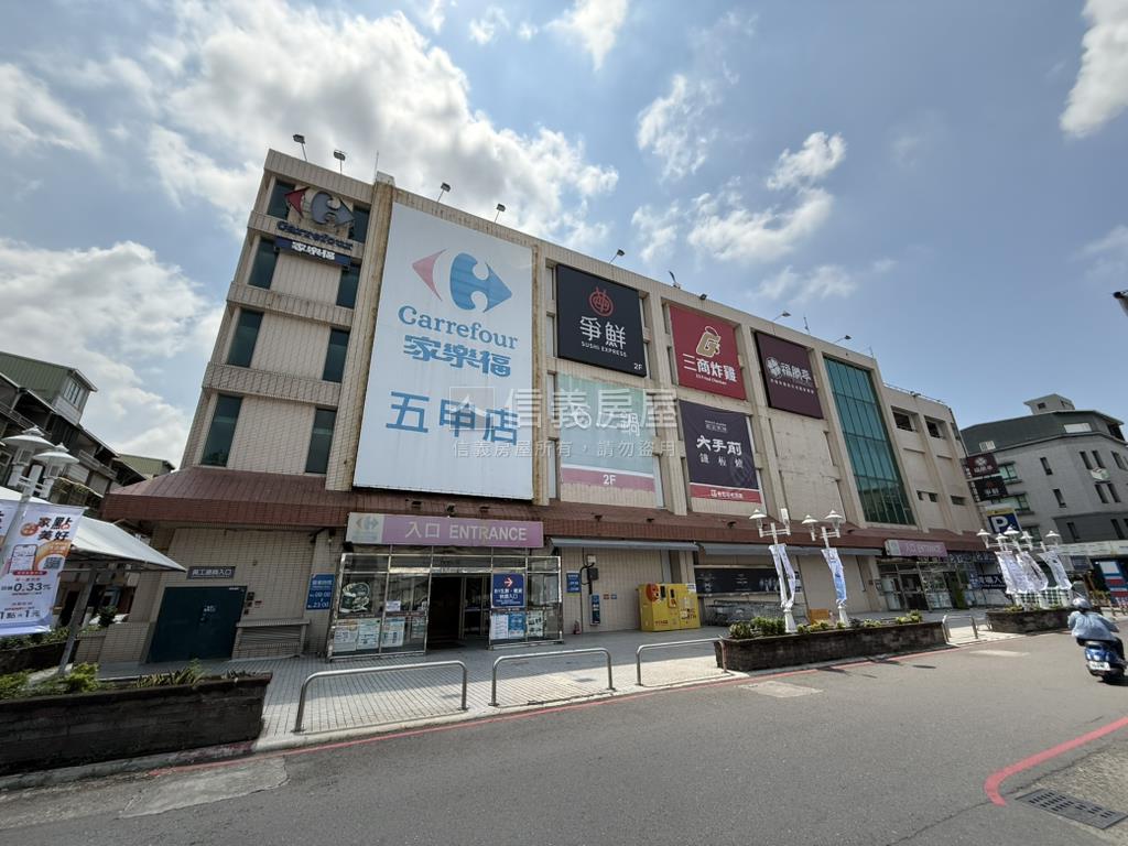 近萬家福正街邊間採光美透房屋室內格局與周邊環境