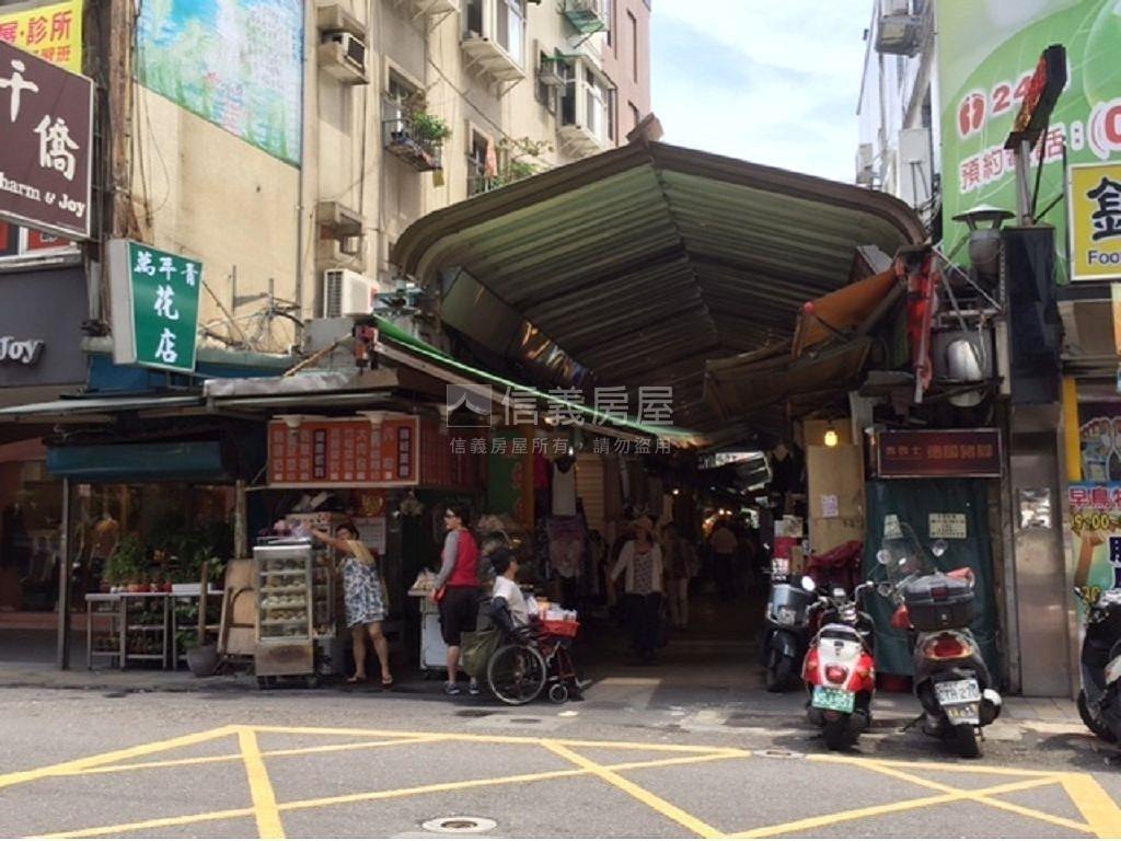 農安街晴光夜市角窗金店房屋室內格局與周邊環境
