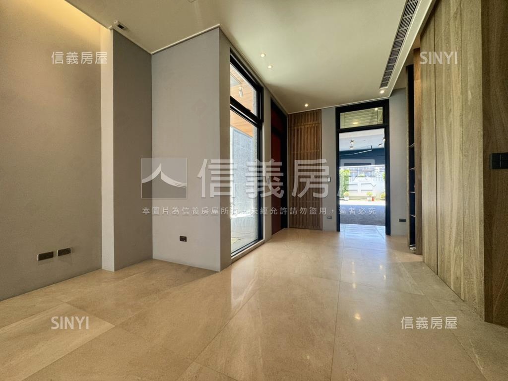 近樂購廣場火車站霸氣別墅房屋室內格局與周邊環境