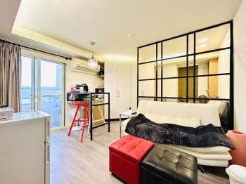 邊間真善美有陽台