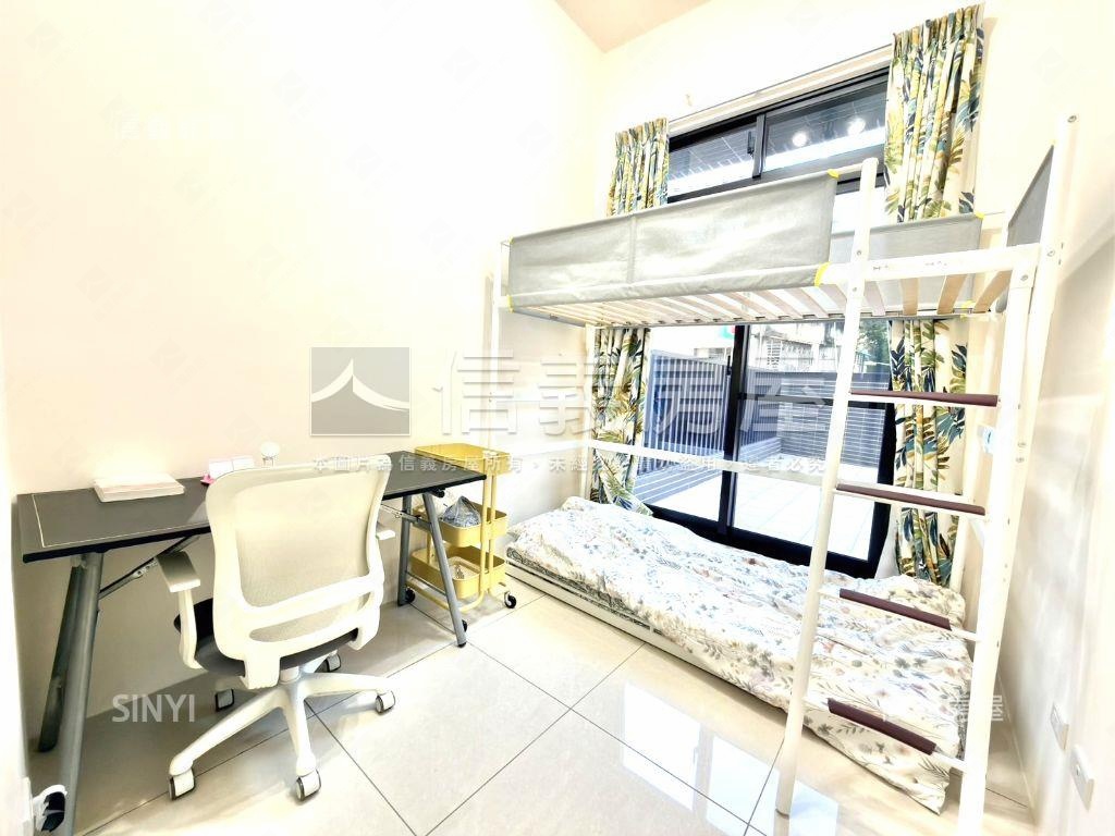 專風華露臺３房車位房屋室內格局與周邊環境