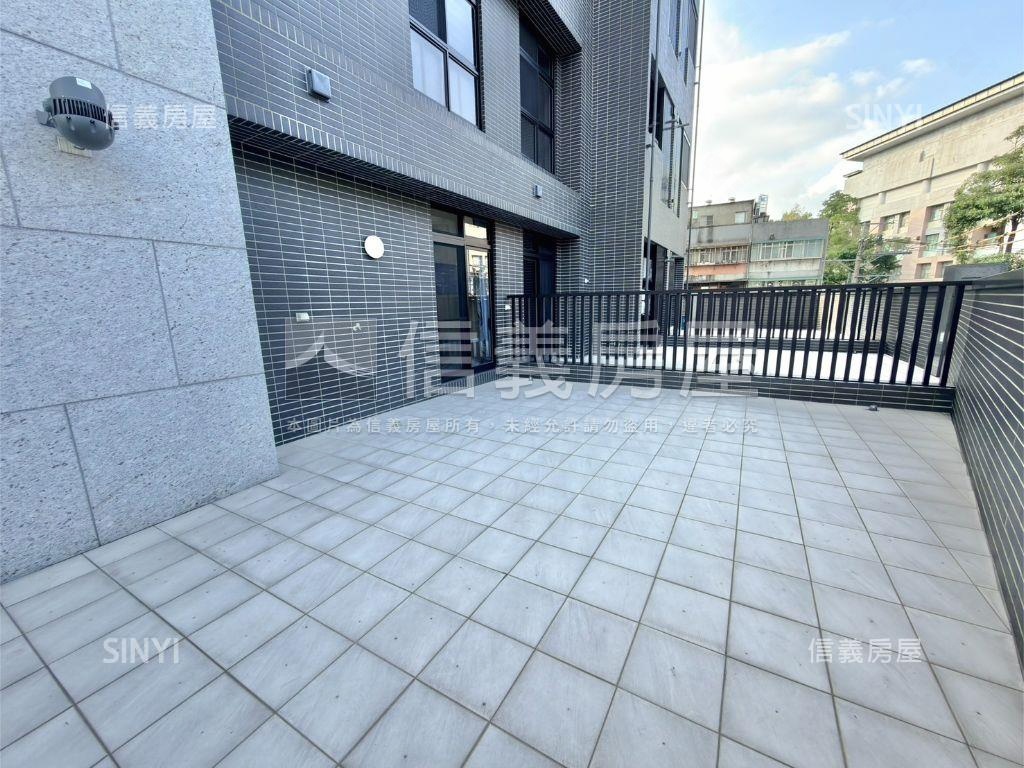 專風華露臺３房車位房屋室內格局與周邊環境