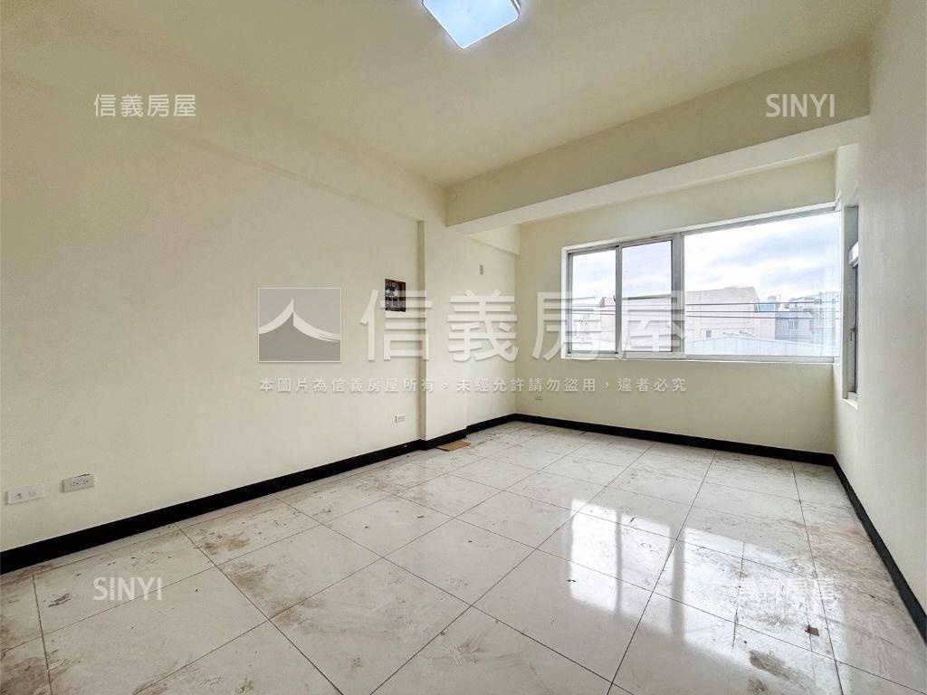 仁武仁勇路正路透天房屋室內格局與周邊環境