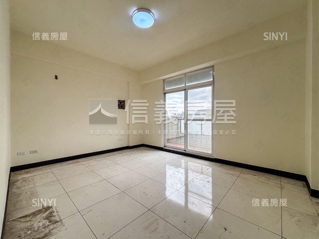 仁武仁勇路正路透天房屋室內格局與周邊環境