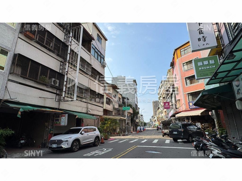逢甲超值臨路透店房屋室內格局與周邊環境
