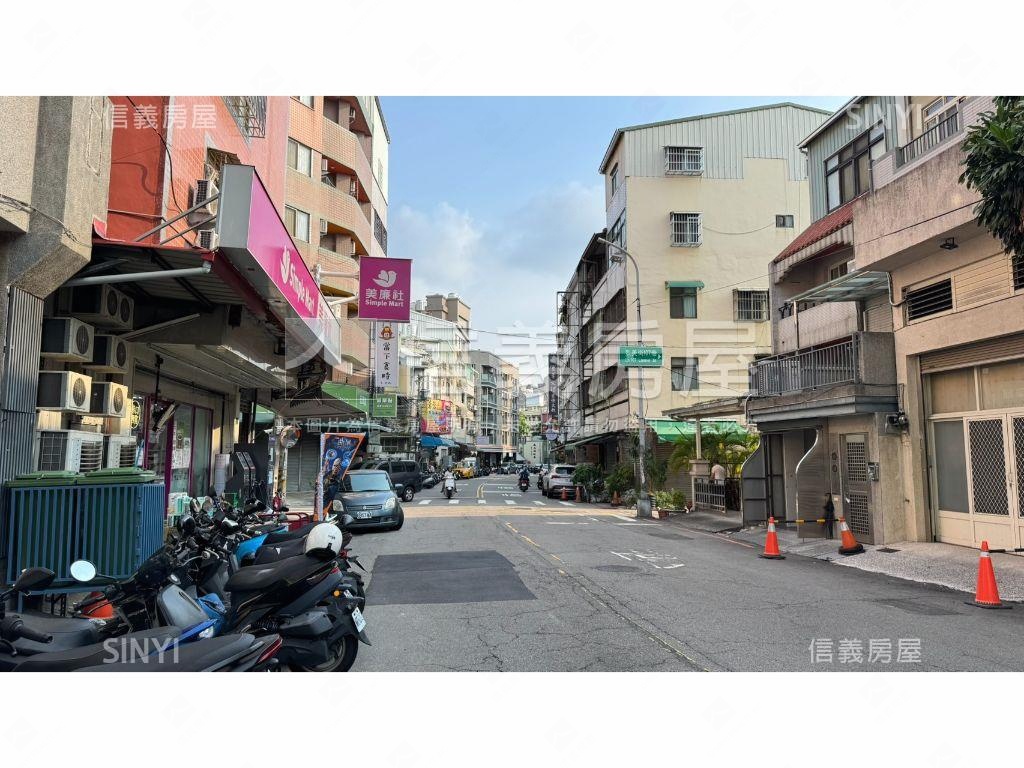 逢甲超值臨路透店房屋室內格局與周邊環境