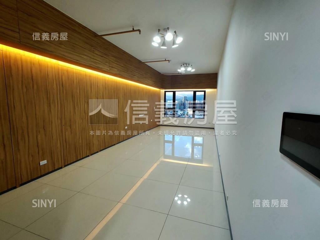 璞真永吉鋼骨高樓美景３房房屋室內格局與周邊環境