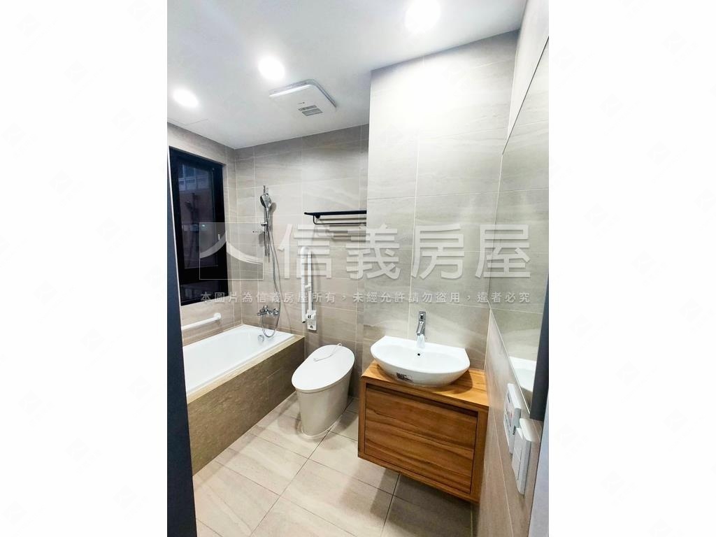 璞真永吉鋼骨高樓美景３房房屋室內格局與周邊環境