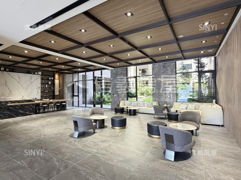 捷運旁雙衛浴開窗兩房車位房屋室內格局與周邊環境