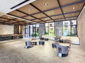 捷運旁雙衛浴開窗兩房車位