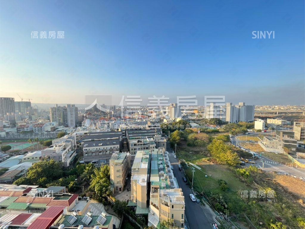 近未來巨蛋．朝南兩房平車房屋室內格局與周邊環境