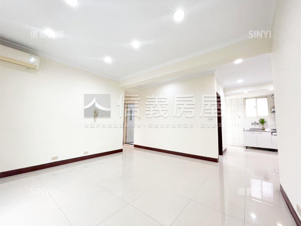 舒適美寓頂加房屋室內格局與周邊環境