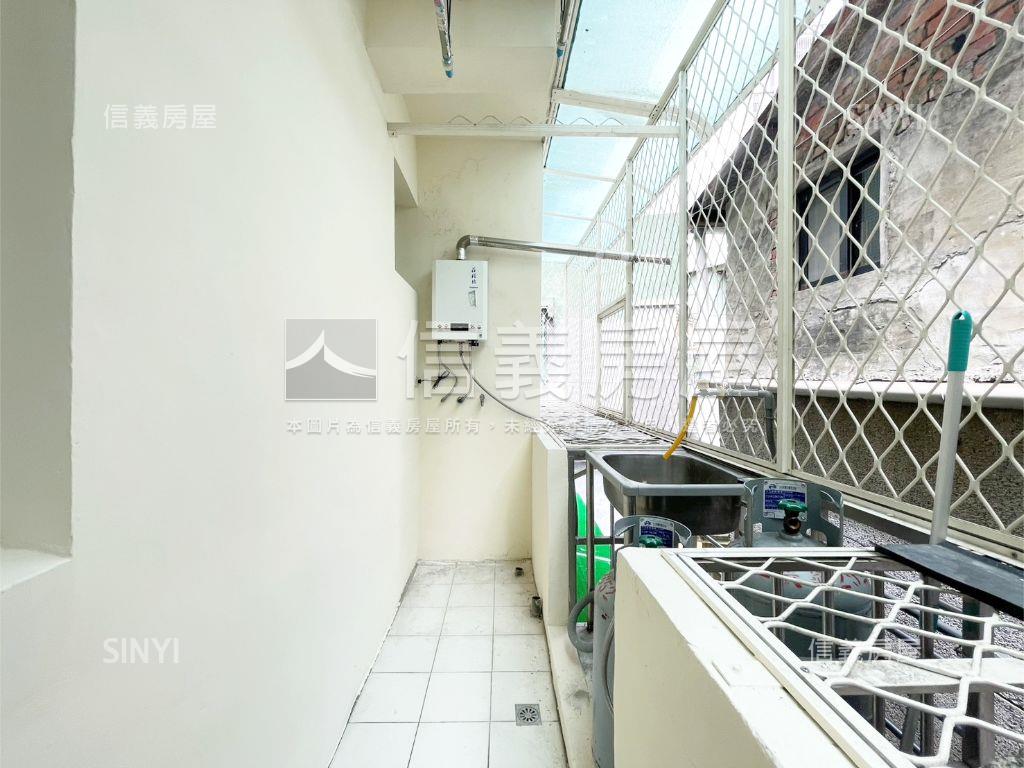 舒適美寓頂加房屋室內格局與周邊環境