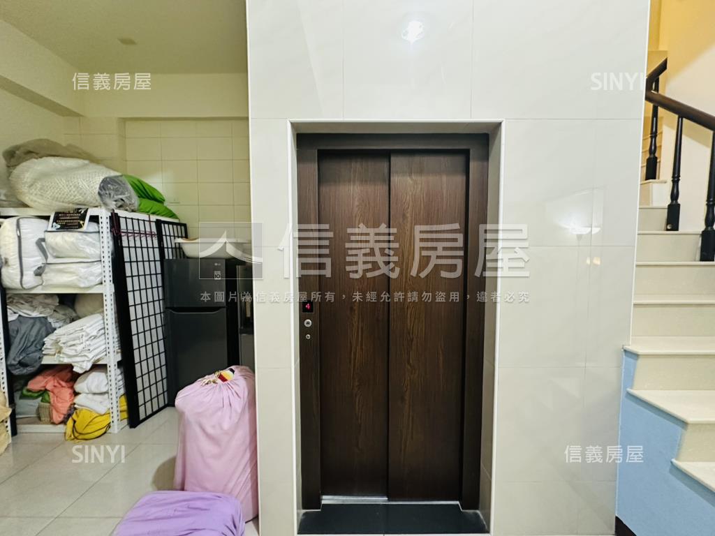海安路輕屋齡電梯透天房屋室內格局與周邊環境