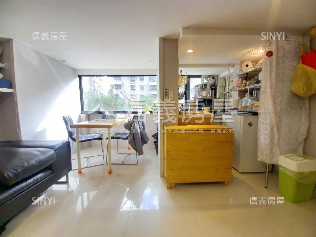 明水路稀有挑高美屋房屋室內格局與周邊環境